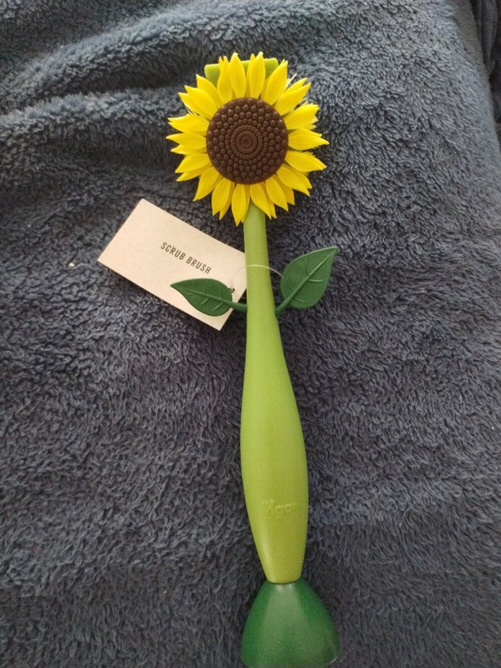 Sunflower scrub brush,NWT